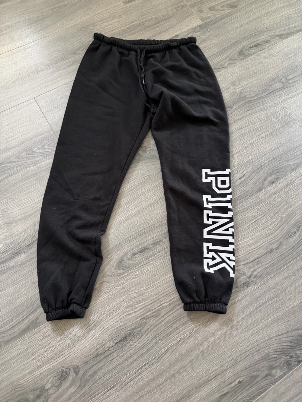 PINK Victoria's Secret Black and White Logo Tag Joggers Size Small